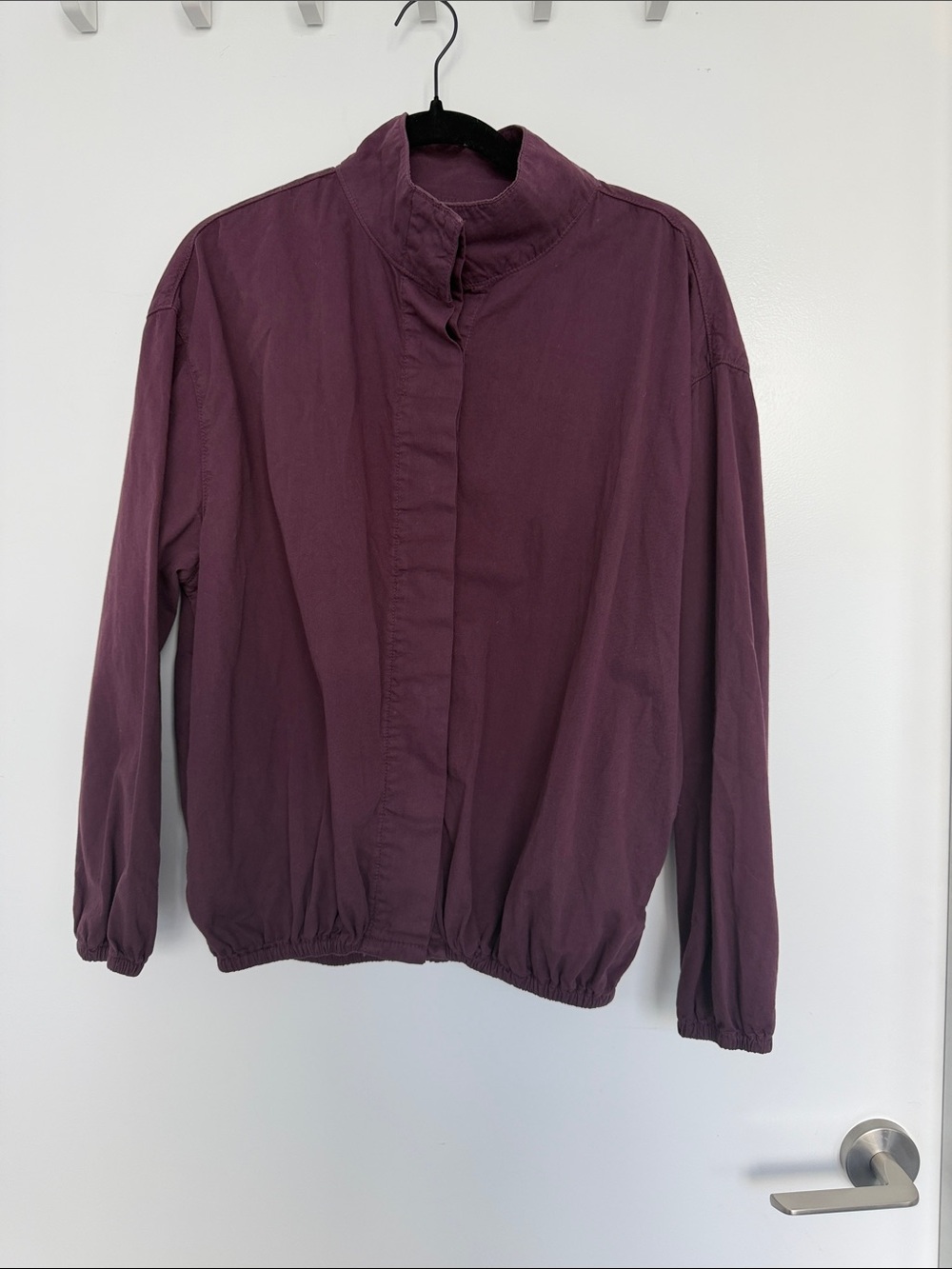 Women’s Plum Funnel-neck Lightweight Jacket